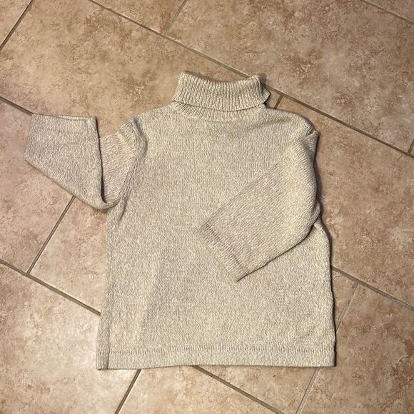 Turtle neck sweater  - Picture 1 of 1